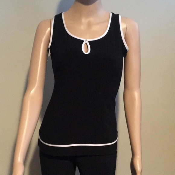 Joseph Ribkoff tank and cardigan - Picture 6 of 7